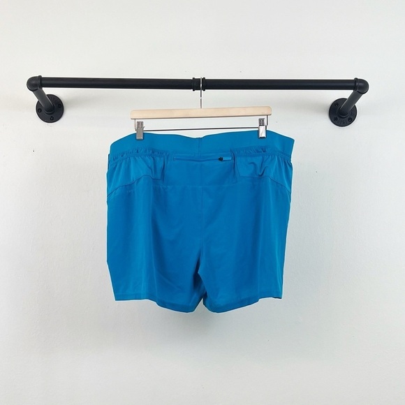 NWT Brooks Men’s Sherpa 5” Running Shorts in Electric Blue - Picture 8 of 8